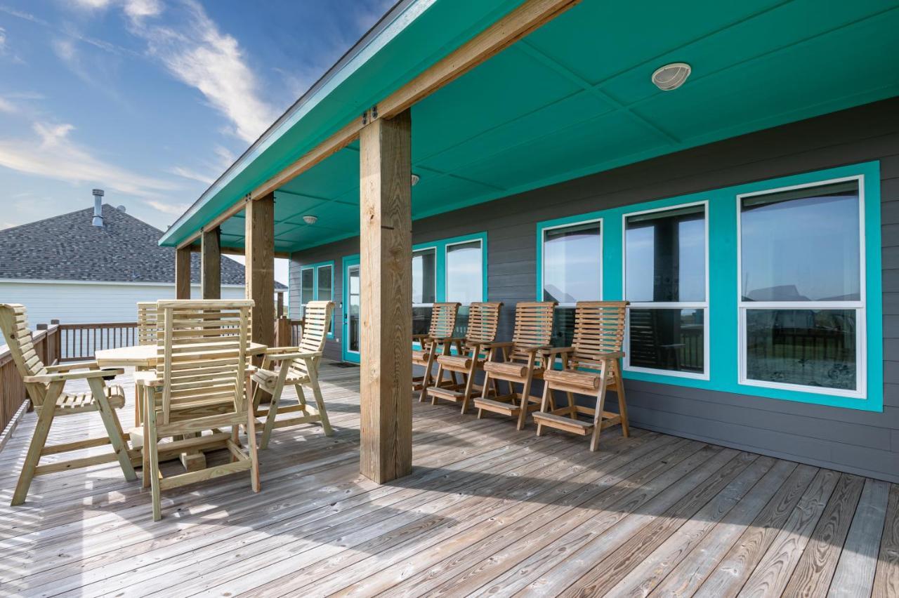 Stylish 4Br Crystal Beach Retreat Walk To Beach Bolivar Peninsula المظهر الخارجي الصورة